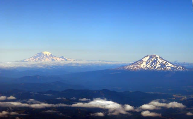 Oregon 03, a landscape photograph by Bob McNeil